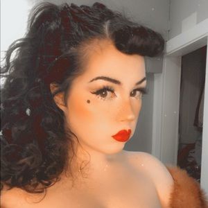 Meet your Posher, May